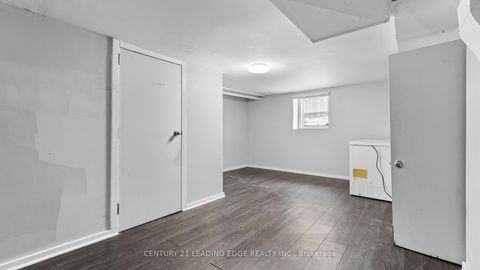 Photo 23 at 195 Albert Street, Central, Oshawa