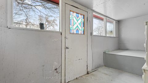 Photo 36 at 195 Albert Street, Central, Oshawa