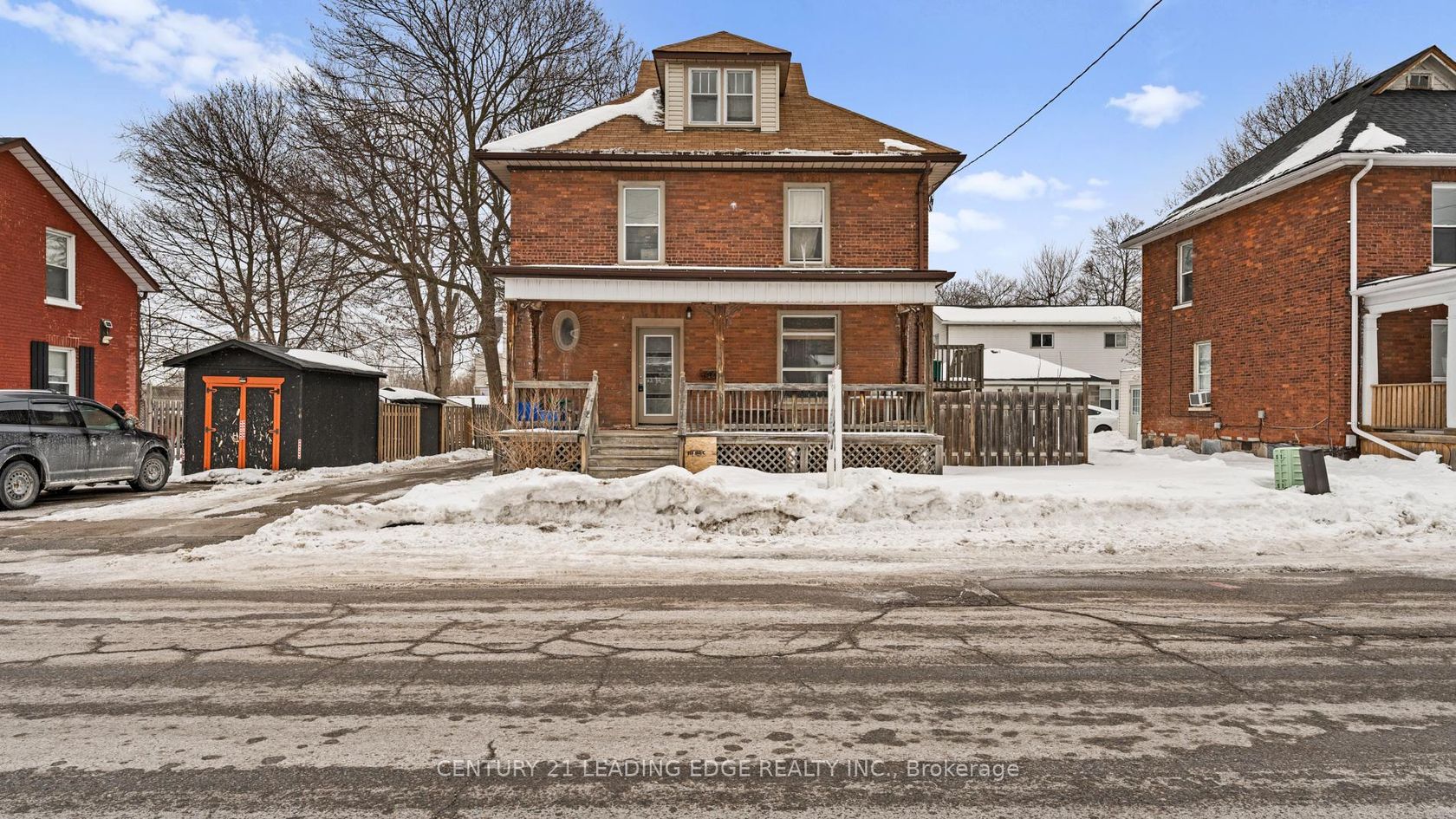 195 Albert Street, Central, Oshawa 