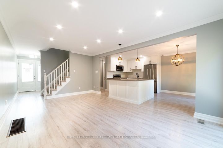 Photo 6 at 2 - 1011 White Oak Drive, LaSalle, Burlington