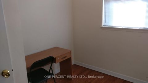 Photo 4 at 80 Fallingdale Crescent, York University Heights, Toronto