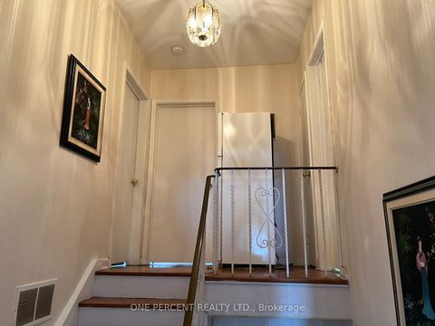 Photo 18 at 80 Fallingdale Crescent, York University Heights, Toronto