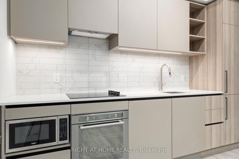 Photo 6 at 605 - 55 Mercer Street, Waterfront Communities C1, Toronto