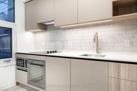 Photo 7 at 605 - 55 Mercer Street, Waterfront Communities C1, Toronto