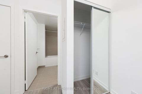 Photo 17 at 605 - 55 Mercer Street, Waterfront Communities C1, Toronto