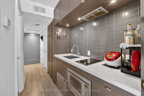 Photo 14 at 2512 - 155 Yorkville Avenue, Annex, Toronto