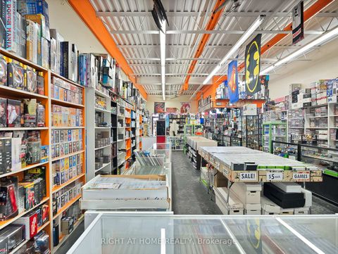 Photo 6 at 4 - 1601 Birchmount Road, Dorset Park, Toronto