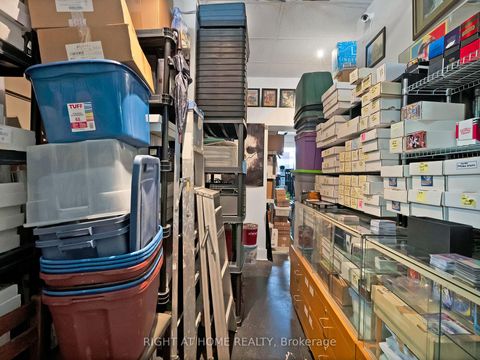 Photo 15 at 4 - 1601 Birchmount Road, Dorset Park, Toronto