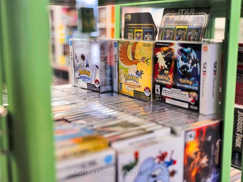 Photo 21 at 4 - 1601 Birchmount Road, Dorset Park, Toronto