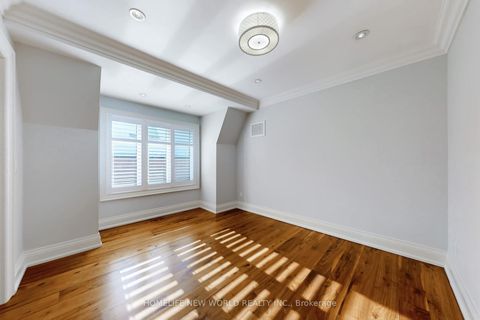 Photo 21 at 110 Bidewell Avenue, Westgate, Toronto