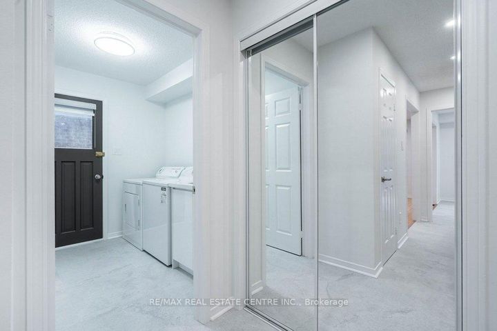 Photo 12 at 796 Buckingham Court, Everett (Creditview), Adjala-Tosorontio