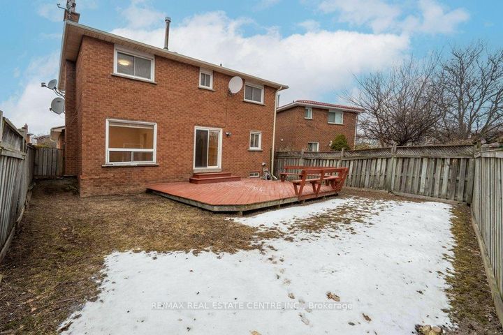 Photo 45 at 796 Buckingham Court, Everett (Creditview), Adjala-Tosorontio