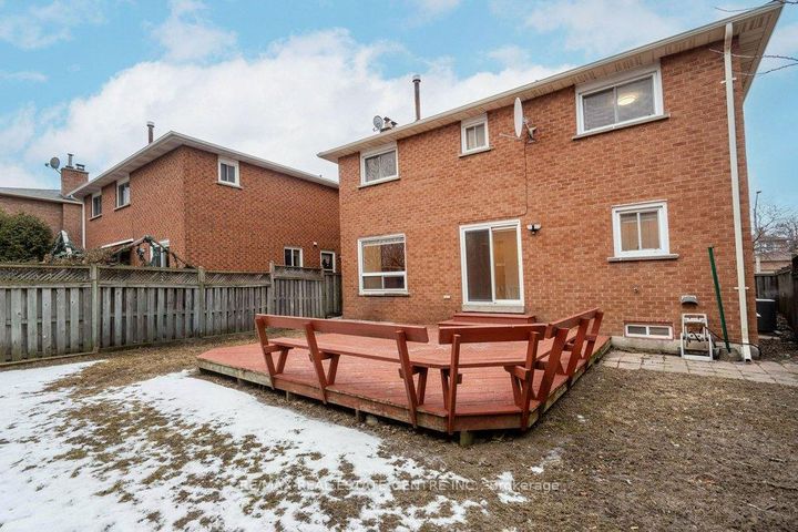 Photo 46 at 796 Buckingham Court, Everett (Creditview), Adjala-Tosorontio