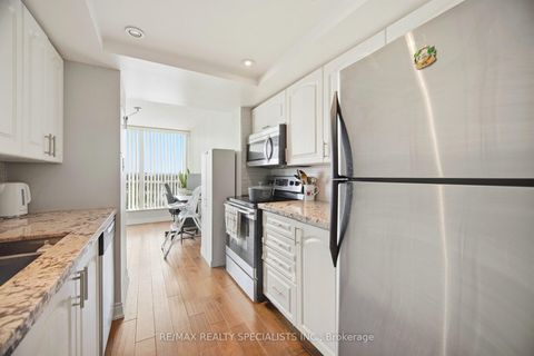 Photo 26 at 611 - 1 Rowntree Road, Jamestown, Toronto