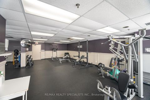 Photo 31 at 611 - 1 Rowntree Road, Jamestown, Toronto