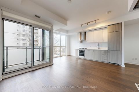 Photo 6 at 421 - 38 Howard Park Avenue, Roncesvalles, Toronto