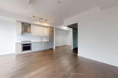 Photo 9 at 421 - 38 Howard Park Avenue, Roncesvalles, Toronto