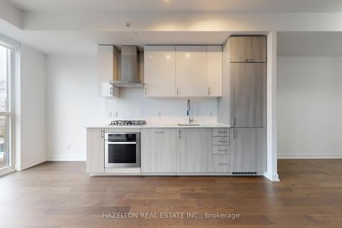 Photo 15 at 421 - 38 Howard Park Avenue, Roncesvalles, Toronto