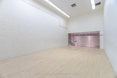 Photo 25 at 805 - 5 Rowntree Road NE, Jamestown, Toronto