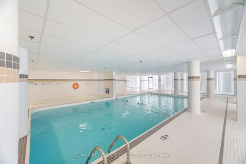 Photo 28 at 805 - 5 Rowntree Road NE, Jamestown, Toronto