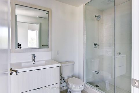 Photo 10 at 506 - 80 Vanauley Street, Chinatown, Toronto