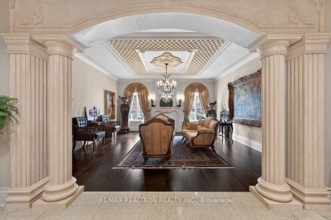 Photo 17 at 30 Nightfall Court, Kleinburg, Vaughan