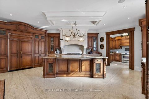 Photo 27 at 30 Nightfall Court, Kleinburg, Vaughan