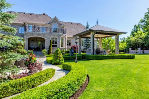 Photo 36 at 30 Nightfall Court, Kleinburg, Vaughan