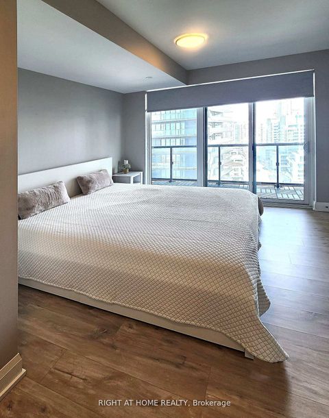 Photo 13 at 1402 - 56 Annie Craig Drive, Mimico, Toronto