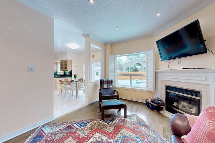 Photo 17 at 66 Tuscana Boulevard, Patterson, Vaughan