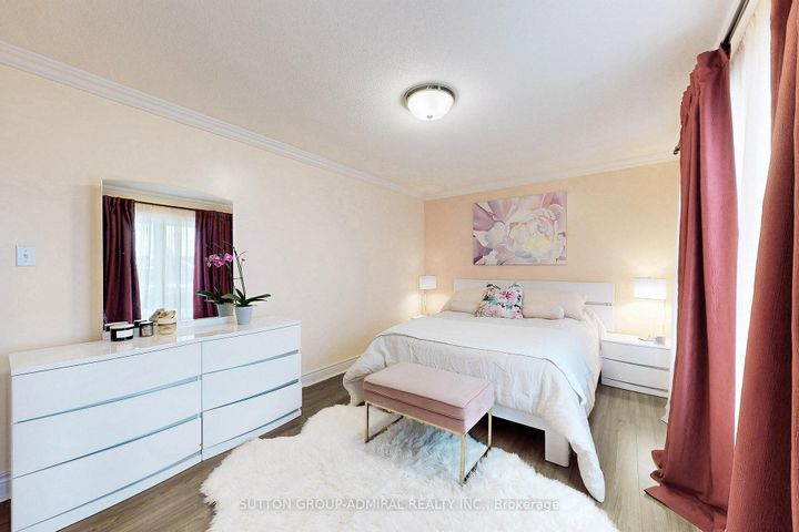 Photo 32 at 66 Tuscana Boulevard, Patterson, Vaughan