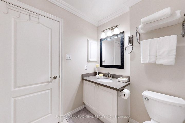 Photo 37 at 66 Tuscana Boulevard, Patterson, Vaughan