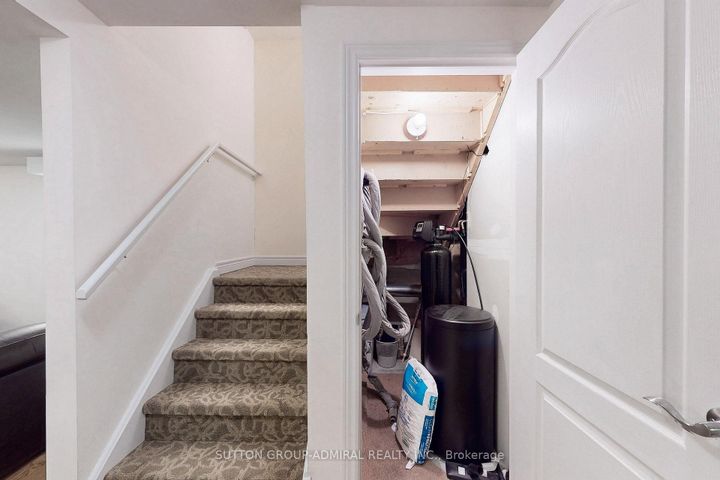 Photo 38 at 66 Tuscana Boulevard, Patterson, Vaughan