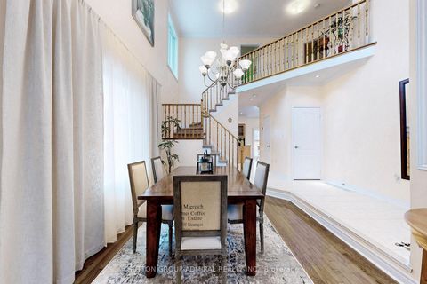 Photo 7 at 66 Tuscana Boulevard, Patterson, Vaughan