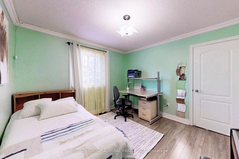 Photo 35 at 66 Tuscana Boulevard, Patterson, Vaughan