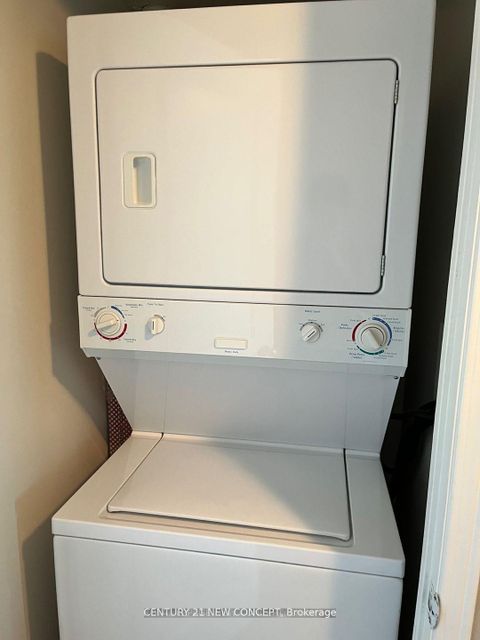 Photo 7 at 17D - 6 Rosebank Drive, Malvern, Toronto