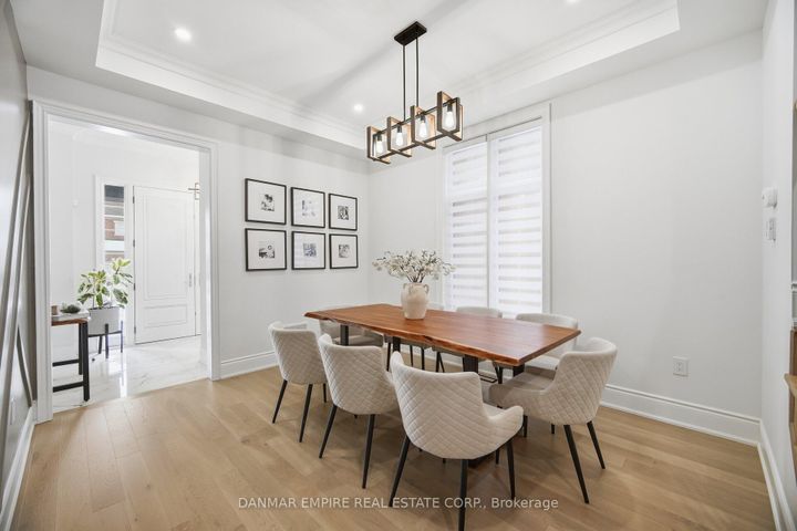 Photo 6 at 14 Woodgate Pines Drive, Kleinburg, Vaughan