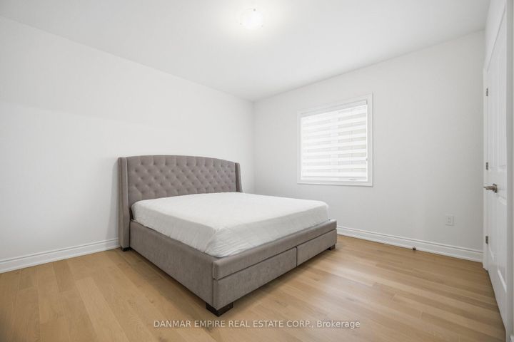 Photo 34 at 14 Woodgate Pines Drive, Kleinburg, Vaughan