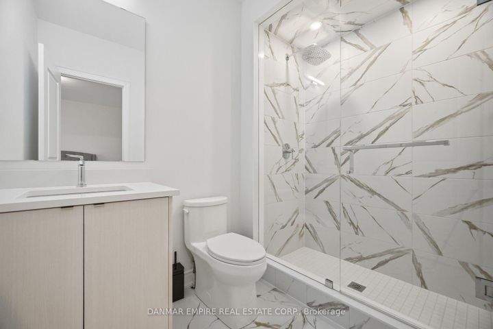 Photo 36 at 14 Woodgate Pines Drive, Kleinburg, Vaughan