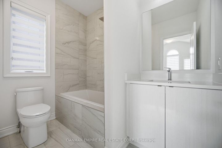 Photo 38 at 14 Woodgate Pines Drive, Kleinburg, Vaughan