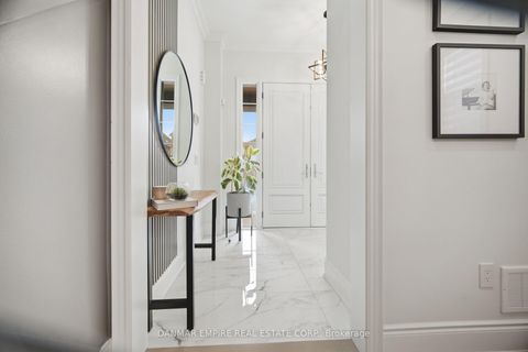 Photo 4 at 14 Woodgate Pines Drive, Kleinburg, Vaughan