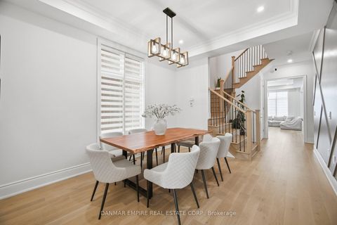 Photo 8 at 14 Woodgate Pines Drive, Kleinburg, Vaughan