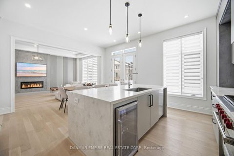 Photo 19 at 14 Woodgate Pines Drive, Kleinburg, Vaughan