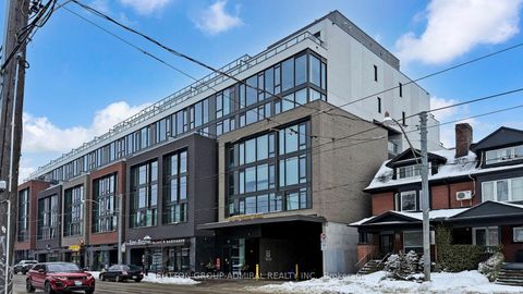 Photo 3 at PH 617 - 899 College Street, Bellwoods, Toronto