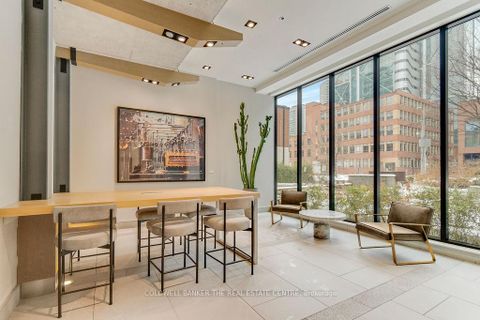 Photo 4 at 802 - 400 Wellington Street W, Waterfront Communities C1, Toronto