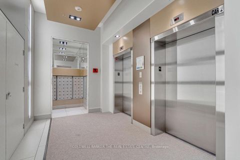 Photo 9 at 802 - 400 Wellington Street W, Waterfront Communities C1, Toronto