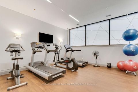 Photo 33 at 802 - 400 Wellington Street W, Waterfront Communities C1, Toronto