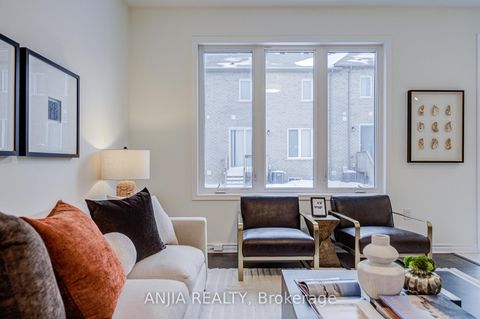 Photo 17 at 33 Ness Drive, Rural Richmond Hill, Richmond Hill