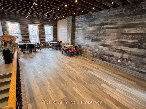 Photo 8 at 394 Spadina Avenue, Chinatown, Toronto