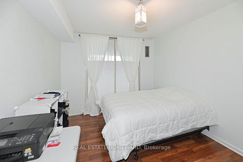 Photo 9 at 204 - 15 Maitland Place, South St. James Town, Toronto